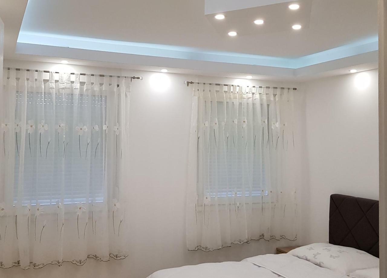 Banjalux Apartmani I Sobe วรินรัชกา บานยา ภายนอก รูปภาพ