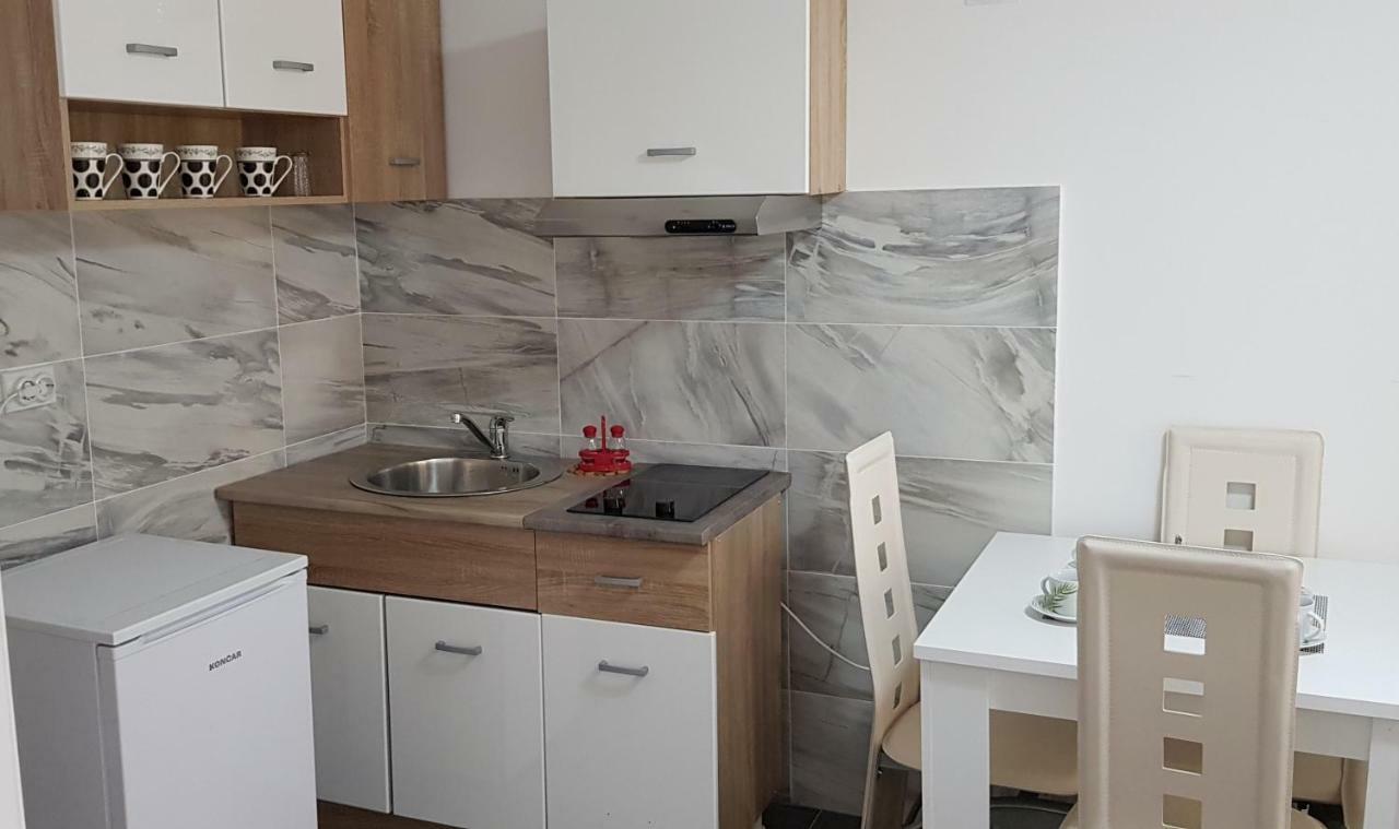 Banjalux Apartmani I Sobe วรินรัชกา บานยา ภายนอก รูปภาพ