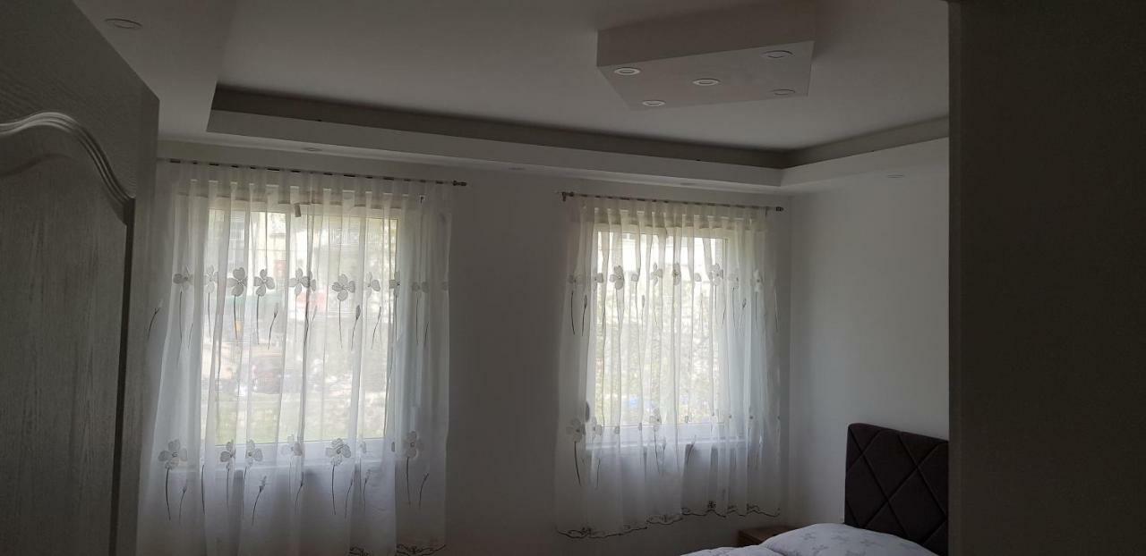 Banjalux Apartmani I Sobe วรินรัชกา บานยา ภายนอก รูปภาพ